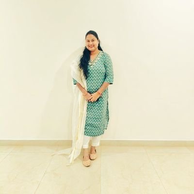 ଜଣେ ପ୍ରବଳ ଅଳସୁଆ🥱 A small heart desires to touch the vast world🌍
ଆମଓଡ଼ିଶା 💕
~ଜୟ ଜଗନ୍ନାଥ 🙏
Likes to be impartial.