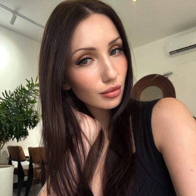 lulealpita's profile picture. "Truth + caffeine. Nothing else. ☕️"
❌Cryptocurrency❌pornography❌scam❌