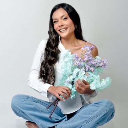 Bazan_MJ's profile picture. VENEZOLANA 
 Medico Cirujano UC - CHET 
Vive y deja vivir .