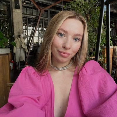 Tk0811115K's profile picture. #укртві юристка, менеджерка, люблю сало, ненавиджу русню