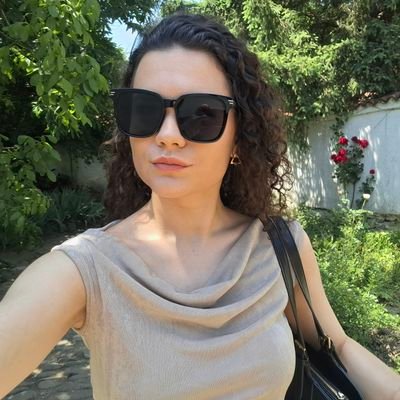 vladaaksnv's profile picture. Political Science & IR | Focus on sanctions | Writing on global politics