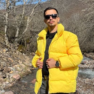 قِصِّهیِ اَموٰاجِ دَریٰا رٰا زِ دَریٰا دیده پُرس...هَر دِلی آگَه زِ طوفٰان نیست..! #غواص
💙🌟Esteghlal🌟 & PSG🌟💙