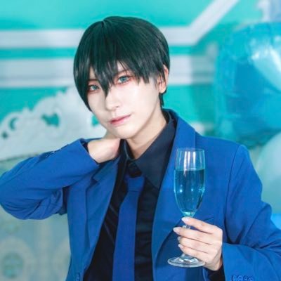 コスプレイヤーたまにします。。日常ツイ多め。※加工してます。20↑ ろふまお/ぽこぴー/マッシュル/ブルーロック🟦⛓️に狂るている。本誌0時