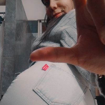 DiosaAlii's profile picture. Capricious goddess 💋 Owner of your mind and your wallet. 🫰🏽 
Obedience or nothing.
power, control, and pleasure 🫵🏽