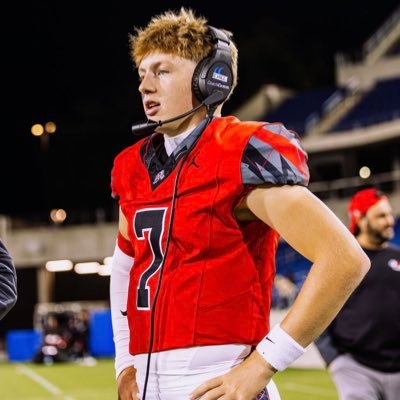 Canton McKinley 2026 | QB | 6’ 185lbs | GPA 4.1 | Team Captain | 330-808-2934 | NCAA ID 2401188671 | trenthayden19@gmail.com
