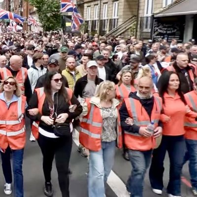 Rob81889950's profile picture. gods children are not for sale ! exposing 2 tier policing. stop the rape of Britain. !! 5th account.