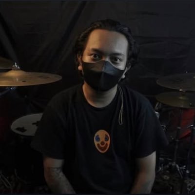 Dinosakurus's profile picture. Mage