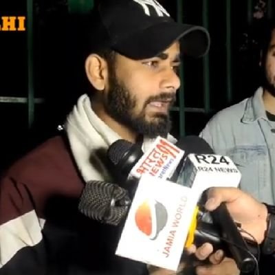 SakibChoudhary_'s profile picture. छात्र नेता || पूर्व अध्यक्ष, जामिया मिलिया इस्लामिया विश्वविद्यालय दिल्ली @basforiginal ||
सामाजिक और राजनीतिक कार्यकर्ता
|| किसान पुत्र || जनता की आवाज़