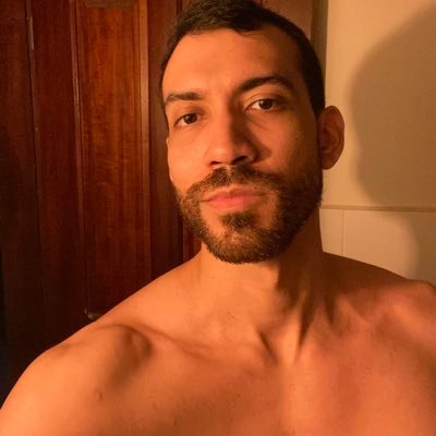Você tem advogado? É bom arranjar um porque vai precisar