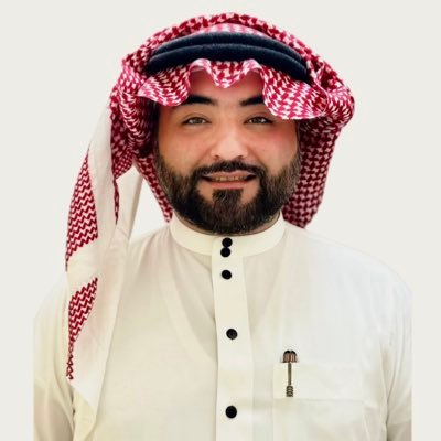 @Cbuniversity Alumni class of 2015. Family Business Rep. H.R Professional. FL Copy writer. Autodidact guitarist. Penmanship.حيث يلتقي العازِف بغير المهتم