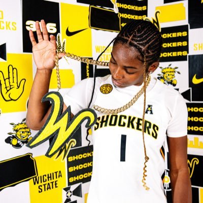 Alton High School @altonwbb '26| @LEGENDS__UNITED | @GoShockersWBB Commit.