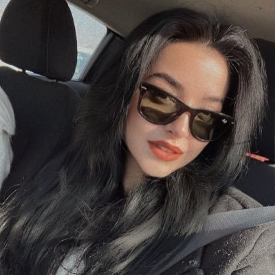 ikliimmaa's profile picture. 