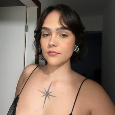ex participante do de ferias com o ex e uma webdiva em ascensão