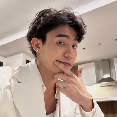 lesyelbreent's profile picture. only have eyes for @brentymanalo