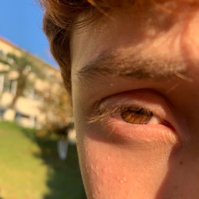 •so venho aqui pra reclamar• fodasse você ~obrigada por ser lindo amor, vou usar sua foto de perfil no ttw