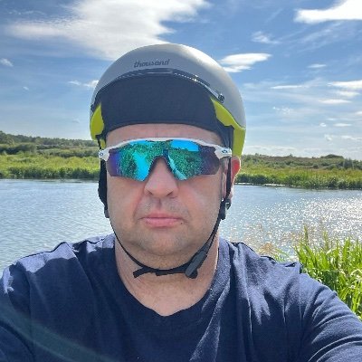 Proud Vegan, Teetotal, Woke Lefty Loony, Liberal Green Socialist, Coffeeholic, Tax Dodging Lycra Stasi trying to shed a few pounds. All my views are my own.