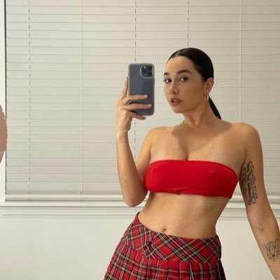 arujobella57's profile picture. believe in yourself. Back up Account.