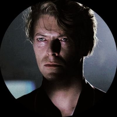 BluexEmpire's profile picture. 𝐼𝑛𝑔𝑙𝑒𝑠 | 𝑀𝑢𝑠𝑖𝑐𝑜 | 𝑉𝑎𝑚𝑝𝑖𝑟𝑜