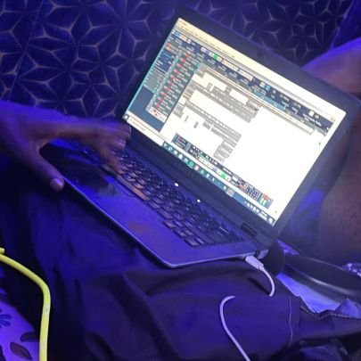 I'm Yinnks🫡| Music Artiste 🎙| Canva & Adobe Designer 🎨| CEO Jay's Kouture Clothing🧵| Agriculturist🧑🌾| God Fearing💡| Kind Hearted 💛