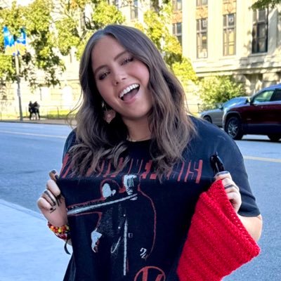ceo of being a fan girl | tn x2 | |-/ | tyler gave me a high-five once