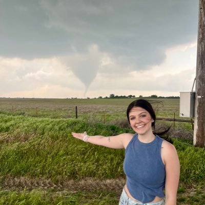 jayden_wx's profile picture. just a girl who is annoyingly obsessed with clouds