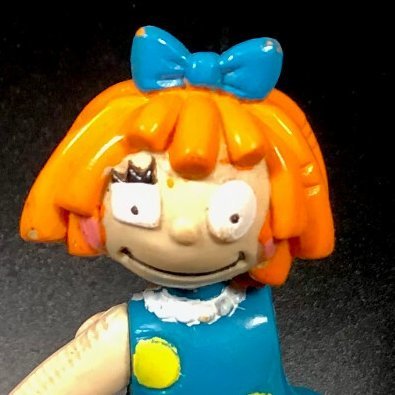 comfydollextra's profile picture. ( 16+ , i myself am 18) 
was once imogenbump, my sfw acc