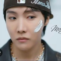 sunshinneeee⁷ ✨️✨️ (@hobimybobi) 's Twitter Profile