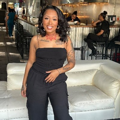 #Entrepreneur | Pittsburgh PA📍 IG : https://t.co/XhsPnEzcWJ.mamba | 💎