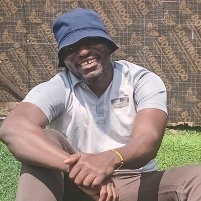 A fundamental critic and a Realist, but of course an open buffet mind. You get to serve yourself your Liking .
#Cfc fan
#FinancialAnalyst