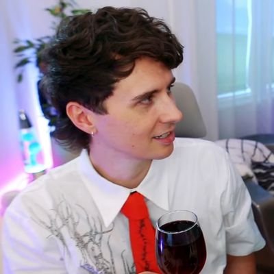 I changed fandoms a lot :3 | I block freely | 18 | my love @danielhowell |
Circle @ghostlytakes
