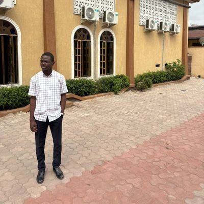 Étudiant et chercheur en Droit | Jeune Engagé pour sa patrie.🇨🇩⚖️