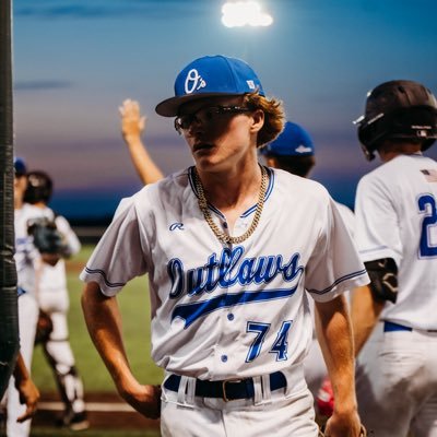 Richwoods HS '26 | Central IL Outlaws | 6’1 / 180 lbs | RHP / 3B / SS / OF | 3.8 GPA | jarek.quinn2008@gmail.com | (309) 231-1303