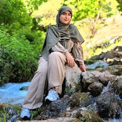 Zeynab_tvk's profile picture. ما زنده به آنیم که آرام نگیریم!
موجیم که آسودگی ما عَدم‌ِ ماست🪐