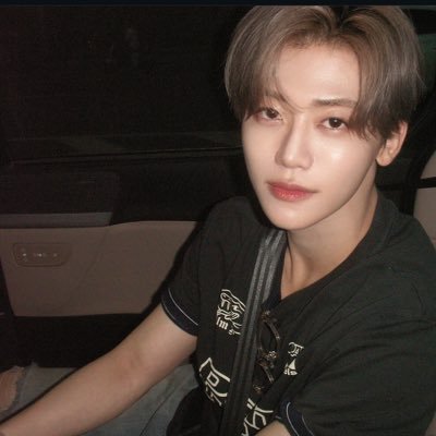 𝐓𝐢 :: 𝐁𝐥𝐚𝐜𝐤 :: 𝟐𝟑 :: 𝐀𝐭𝐞𝐞𝐳 𝐅𝐨𝐫𝐞𝐯𝐞𝐫 :: 𝐅𝐚𝐧 𝐀𝐜𝐜𝐨𝐮𝐧𝐭 :: 𝐊𝐮𝐧𝐧𝐢𝐞 :: 𝐇𝐚𝐤𝐮𝐧𝐚 𝐌𝐚𝐭𝐚𝐭𝐚 :)