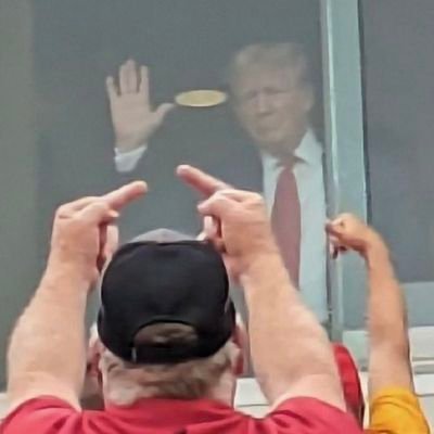 DatWarriBoi7's profile picture. Activist's x Influencer