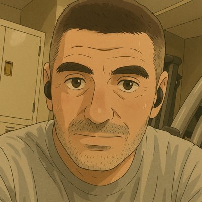 starlitmurmur's profile picture. Whispers stir where night never sleeps🦉