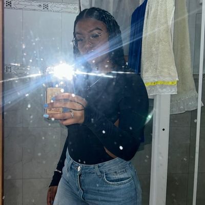 _melissaariane's profile picture. M!💘