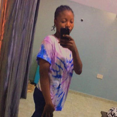 toyorxi_'s profile picture. Taking small steps in being myself everyday…🥶✊Dental Therapist🦷||In Christ Alone🙌||Temiladeoluwa❤️