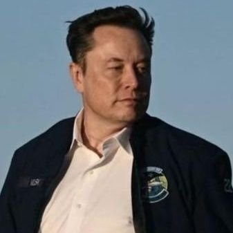 🚀I SpaceX • CEO & CTO
🚔| Tesla • CEO and Product architect
🚄| Boring Co • Founder
🧩| OpenAl • Co-foundering