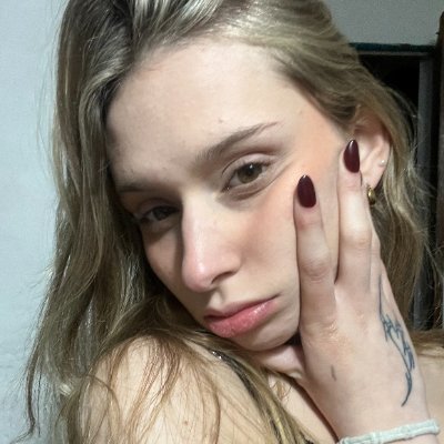 School girl vibes, needy and horny. USA resident.
My FREE LINK is here and waiting to be clicked. ⬇️