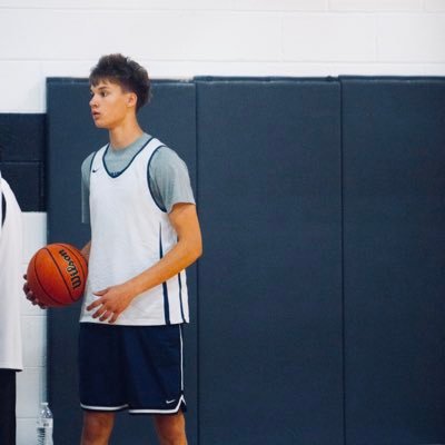 kalebmiche_3's profile picture. |6'6 f/g|class of 2026|Stevenson Highschool| 3.0gpa|Student-Athlete|AAU Mad academy| #2