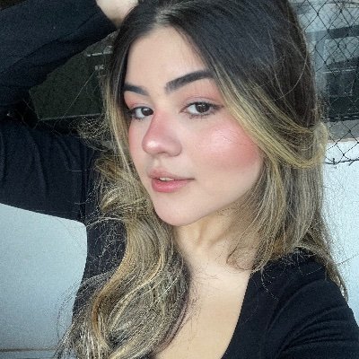é difícil tuitar baixo (pensar) por isso penso alto (tuito)