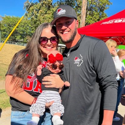 Tight End / Special Teams Coordinator @semofootball 🏈 E+R=O Recruiting Area: SE Missouri