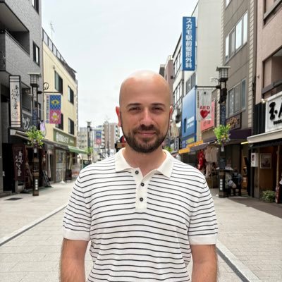KeremHallac's profile picture. Per aspera ad astra ✨