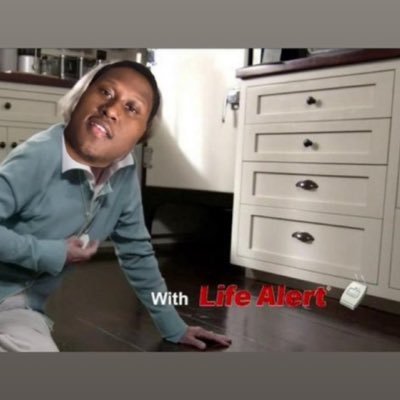 Widely considered @God’s lone mistake. Babe Ruth was black. Snakes dont even have knees. Wilt Chamberlain isnt real. Aye dont follow me if you from Ohio dawg.