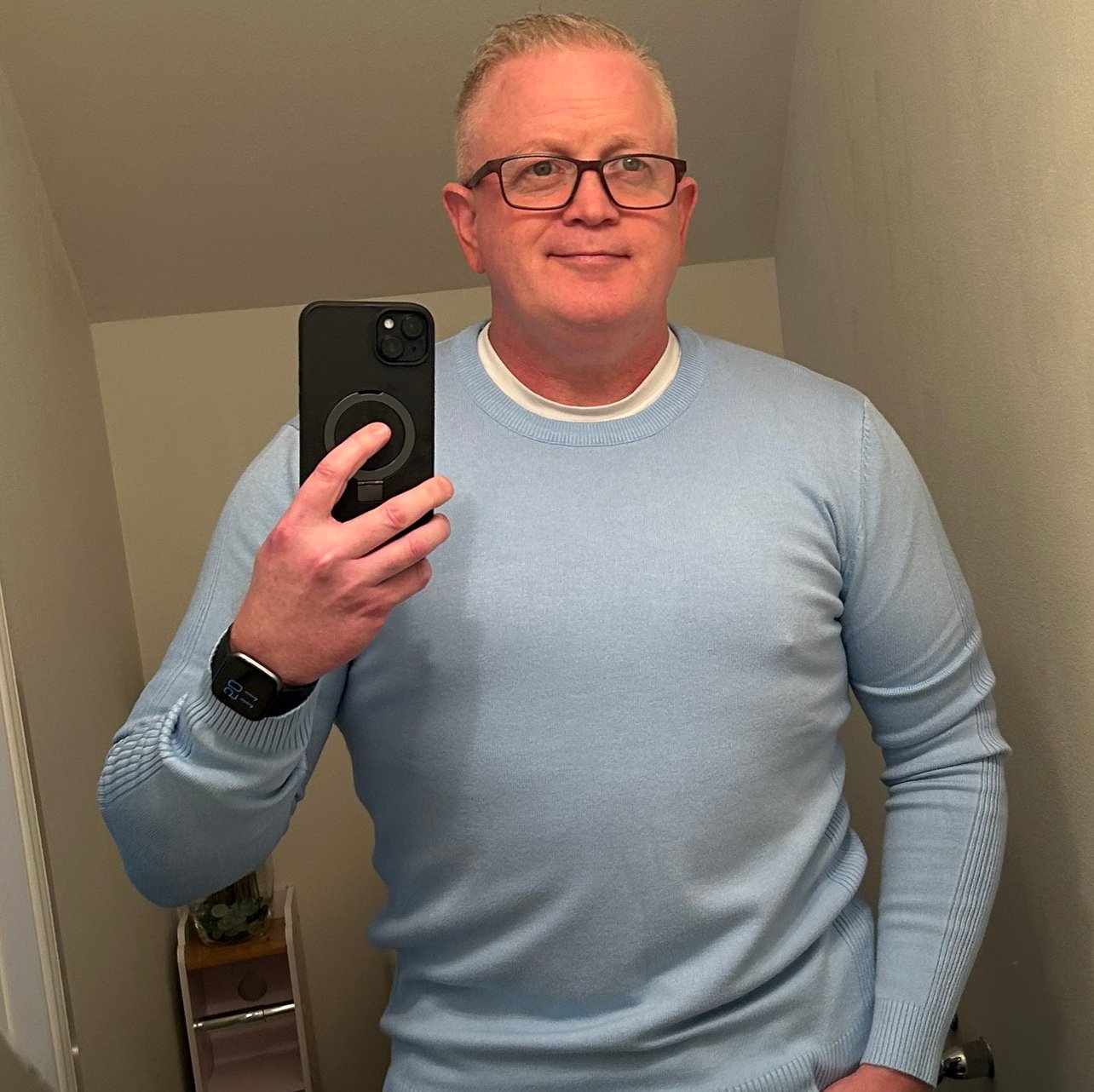 MashyuK54's profile picture. 