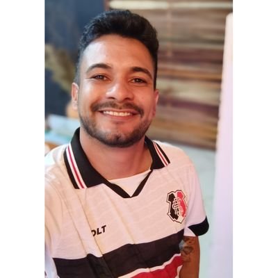 LuanSinesio's profile picture. Live And Let Die 👻
Tricolor ⚫⚪🔴🐍
Tec.Radiologia ☢️ 
https://t.co/pp6OiJhLxQ