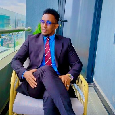 ShaafiMukhtar's profile picture. Somali citizens love unity and brotherhood. Serving his country honestly and efficiently @🇸🇴 somali