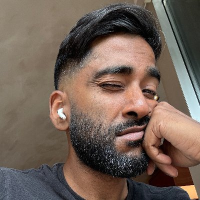 Gamer | #Apostate | Broadcaster (formerly @CKNW) | Writer @DailyHiveVan
Ideas? ➡️ Amir@dailyhive.com
#VeganForTheAnimals 🐬🐄🐔
