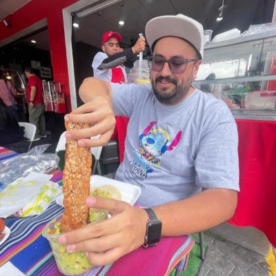 Catador de frameworks y cuidador de girasoles 🌻